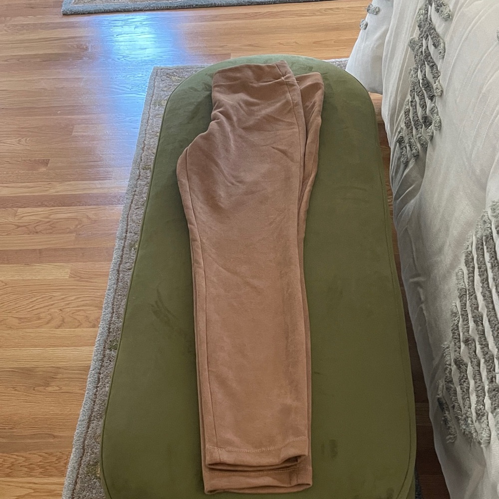 Max studio suede straight leg pants
